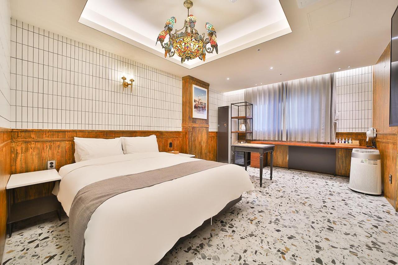 Daegu February Hotel Lions Park Экстерьер фото